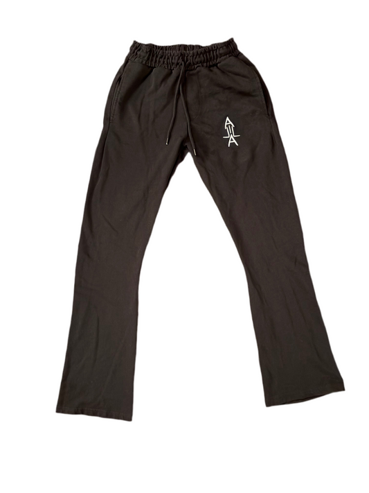 Alial sweats