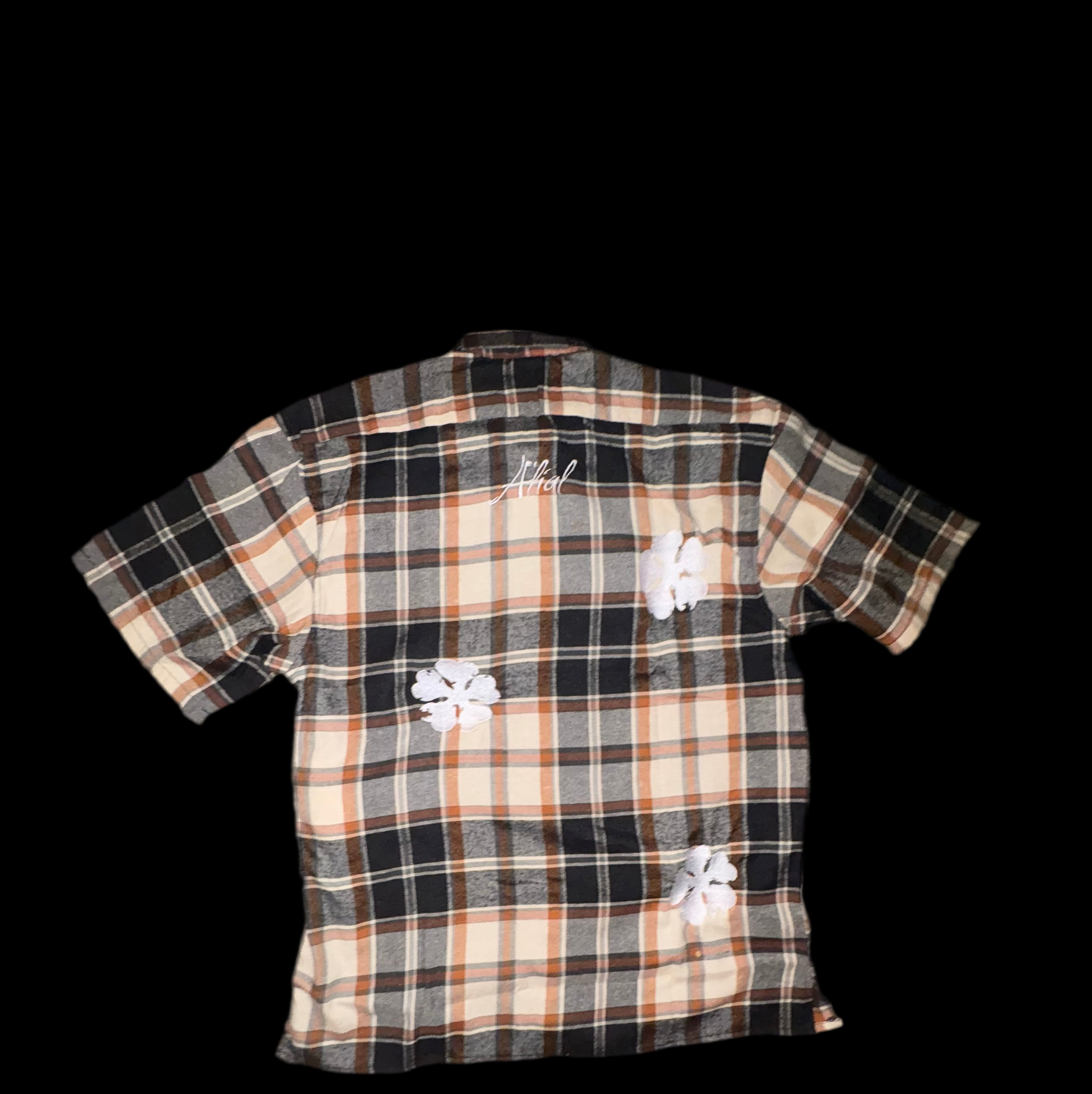 Embroidered Collar tee ￼